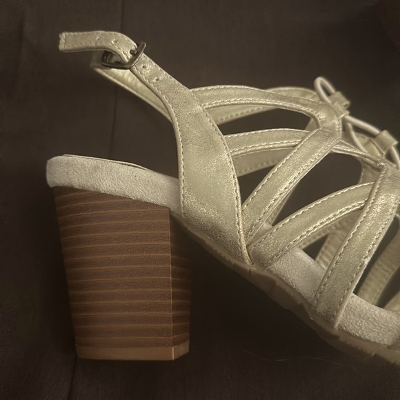 Metallic Gold Sandals by Easy Street - Picture 3 of 8